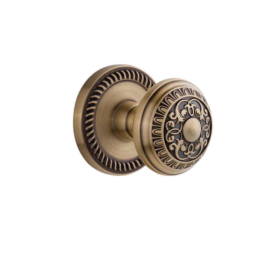 Grandeur by Nostalgic Warehouse NEWWIN Privacy Knob - Newport Rosette with Windsor Knob in Vintage Brass